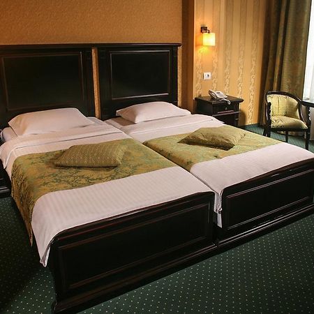 Hotel Novera Timişoara Chambre photo