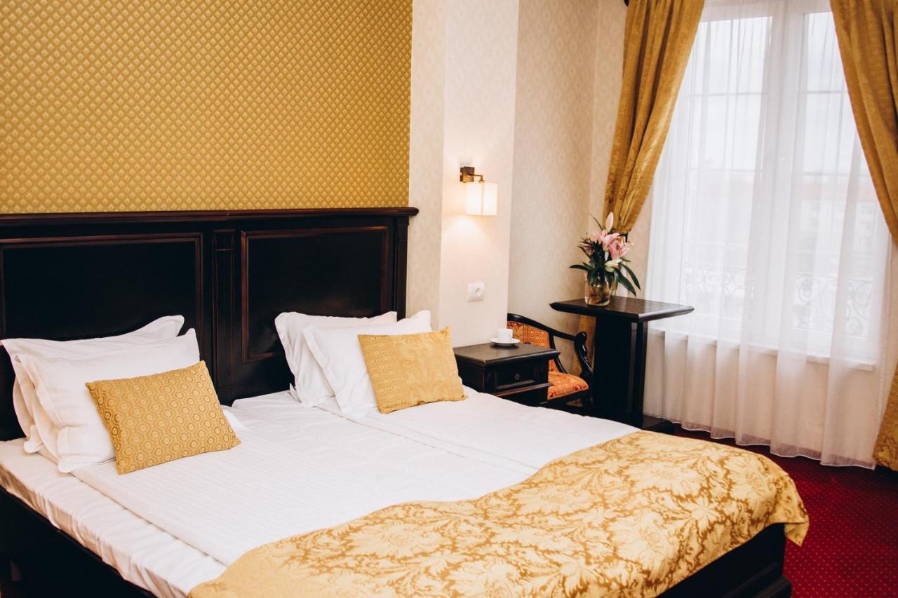 Hotel Novera Timişoara Extérieur photo