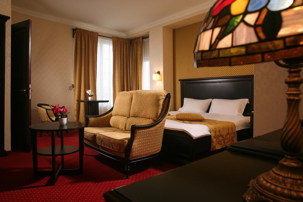 Hotel Novera Timişoara Chambre photo