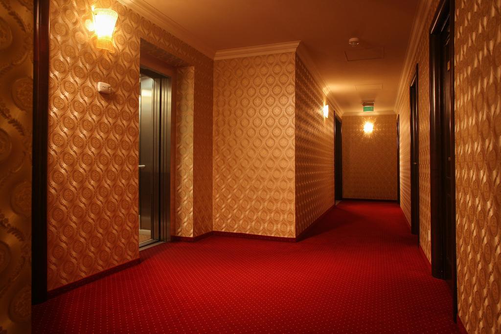 Hotel Novera Timişoara Extérieur photo